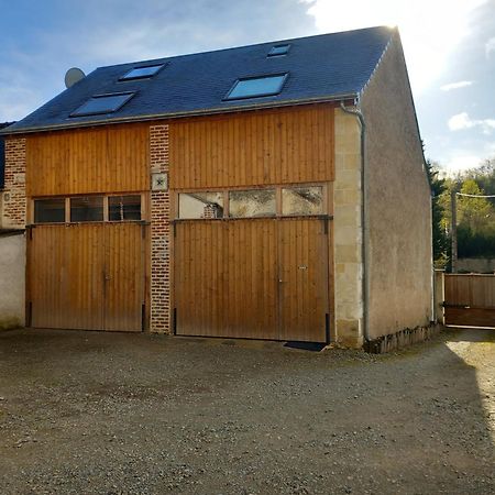 Appartement La Grange à Nazelles-Négron Extérieur photo